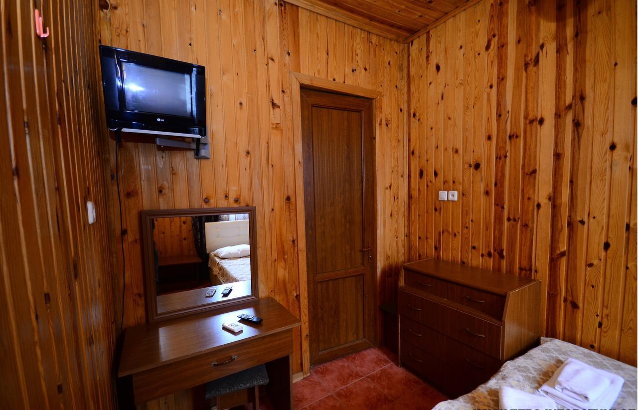 Hotel Zebo Batumi Exterior foto